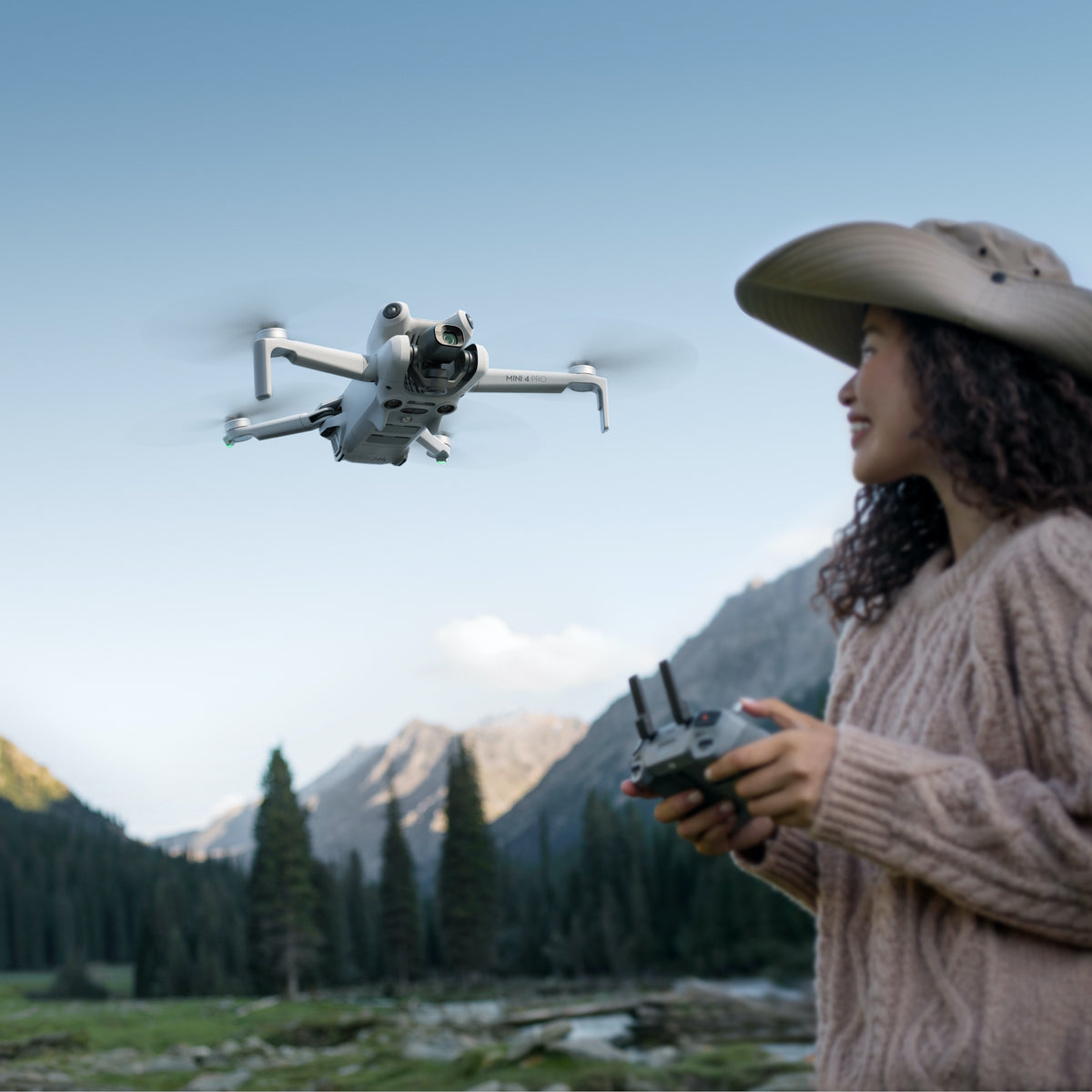 Dron Mini 4 Pro DJI