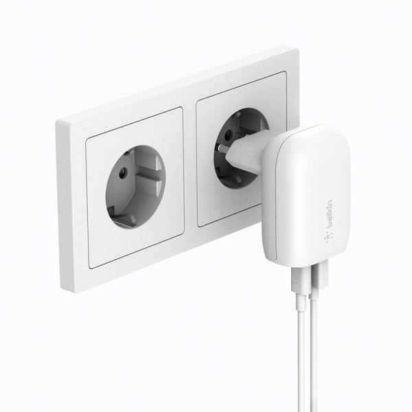 Cargador 37W 1x USB-C 1x USB-A Belkin blanco