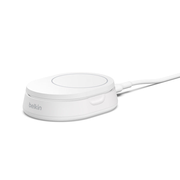 Base de carga 2 en 1 inalámbrica plegable Qi2 15 W Belkin blanca
