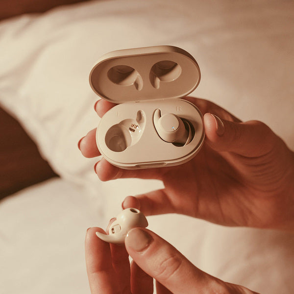 Audifono True Wireless para dormir con cancelación de ruido Supsleep Dusted beige
