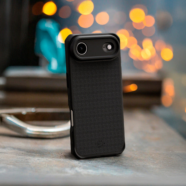Funda Nylon Hybrid R MagSafe iPhone 17 Air Itskins negro