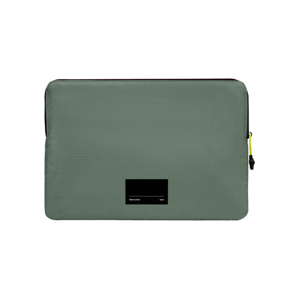 Sleeve poliéster Ultralight para Macbook 14" Native Union Slate verde