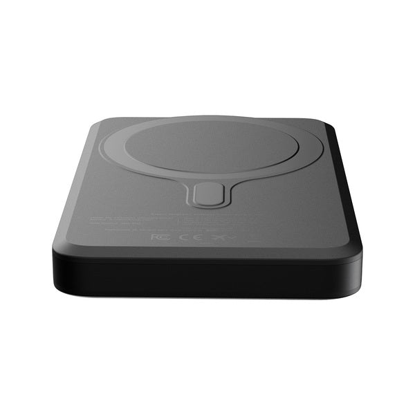 Batería 5.000 mAh carga magnetica 7.5W Xtorm negro medianoche
