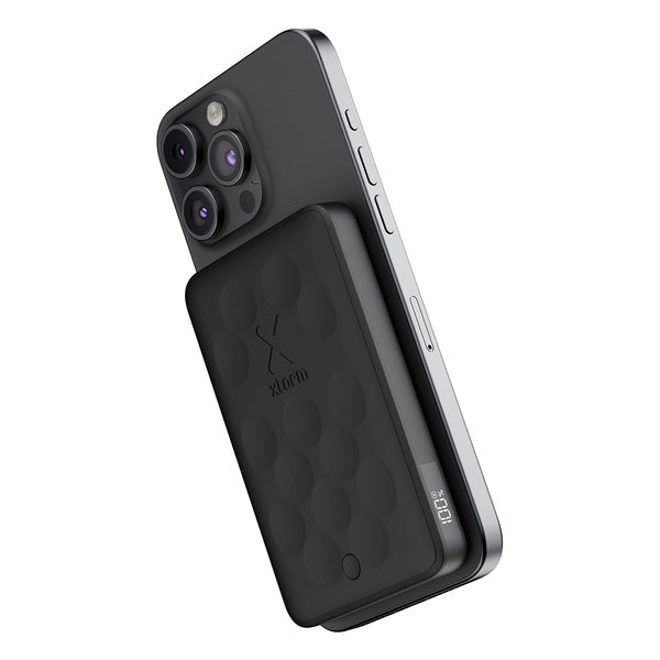 Batería 5.000 mAh carga magnetica 7.5W Xtorm negro medianoche