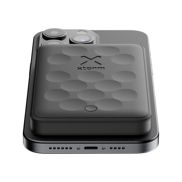 Batería 5.000 mAh carga magnetica 7.5W Xtorm negro medianoche